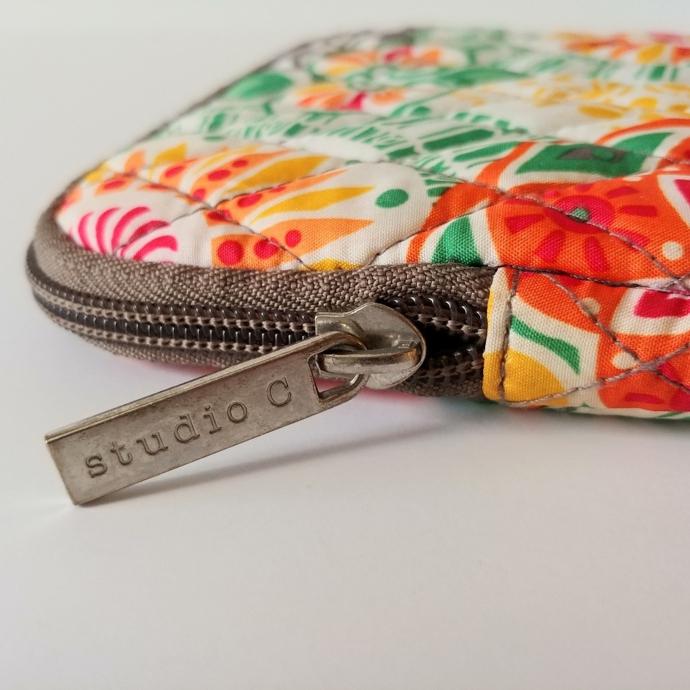 Quilted E Reader Case Studio C Bright Floral - image 5